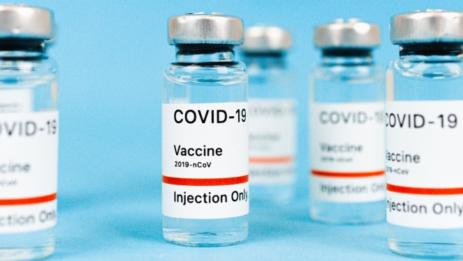 Covid-19 vakcīna
