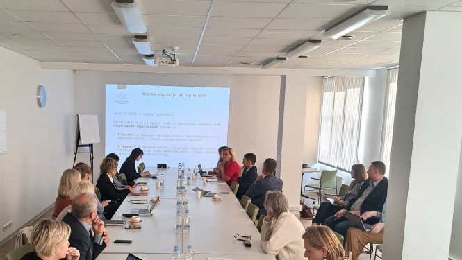 Paziņojums par Vienotā līguma apspriešanu