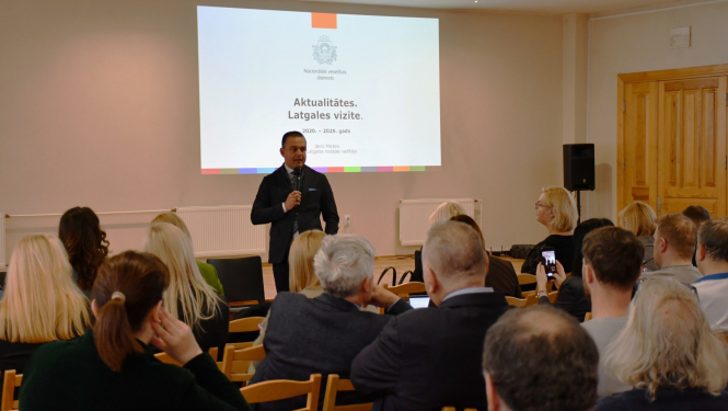 Veselības ministrs Latgalē uzsāk reģionālo diskusiju ciklu ar ģimenes ārstiem par primārās veselības aprūpes stiprināšanu