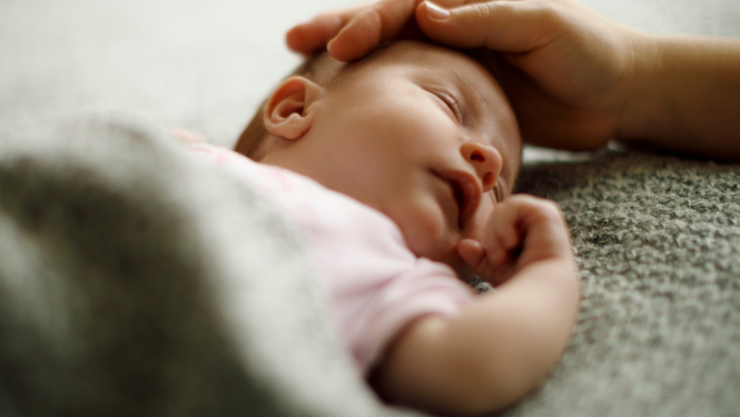 Pērn valsts apmaksātas medicīniskās apaugļošanas rezultātā  notikušas 708 dzemdības 