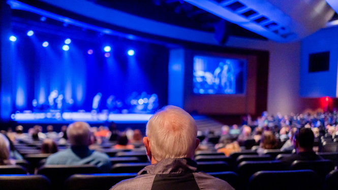 No 15. jūnija publiskus pasākumus varēs apmeklēt cilvēki arī ar negatīviem Covid-19 testiem; bērniem līdz 12 gadiem tests nebūs jāveic