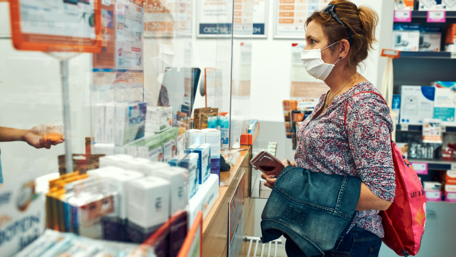 Ātros antigēnu testus Covid sertifikāta saņemšanai varēs veikt arī aptiekās