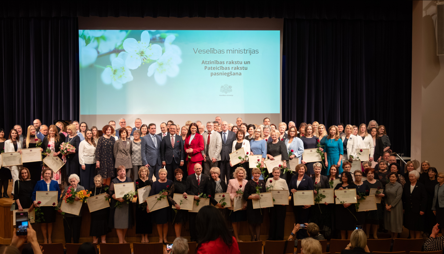 Nozares profesionāļi saņem Veselības ministrijas apbalvojumus