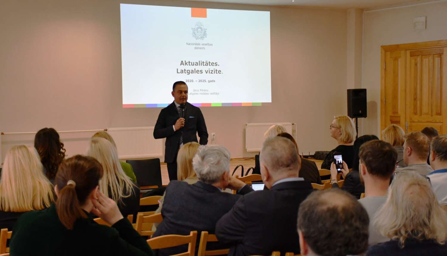 Veselības ministrs Latgalē uzsāk reģionālo diskusiju ciklu ar ģimenes ārstiem par primārās veselības aprūpes stiprināšanu