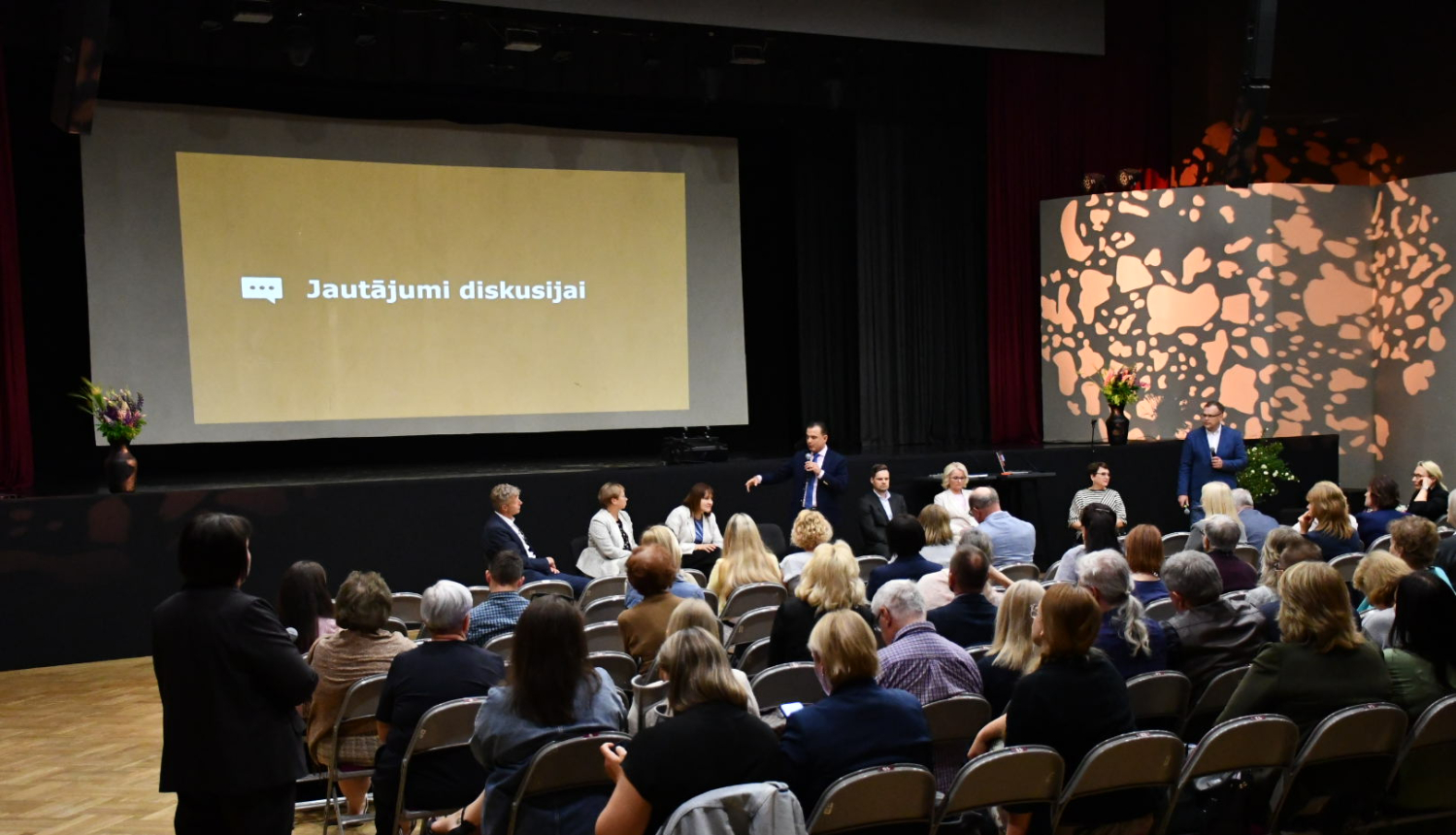 Ar ģimenes ārstiem reģionos pārrunātas prioritātes veselības aprūpes pakalpojumu stiprināšanai