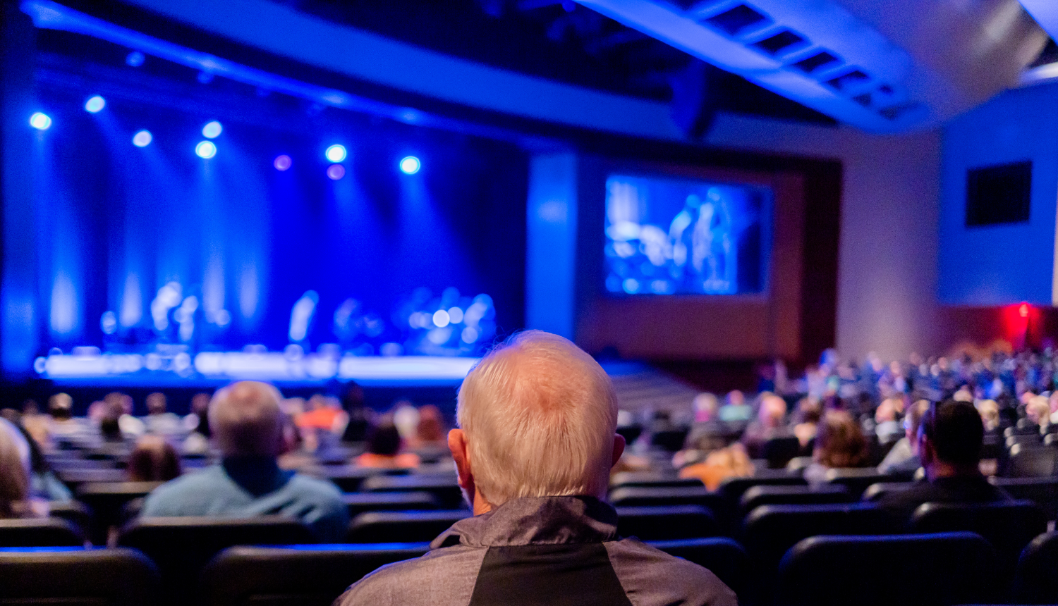 No 15. jūnija publiskus pasākumus varēs apmeklēt cilvēki arī ar negatīviem Covid-19 testiem; bērniem līdz 12 gadiem tests nebūs jāveic