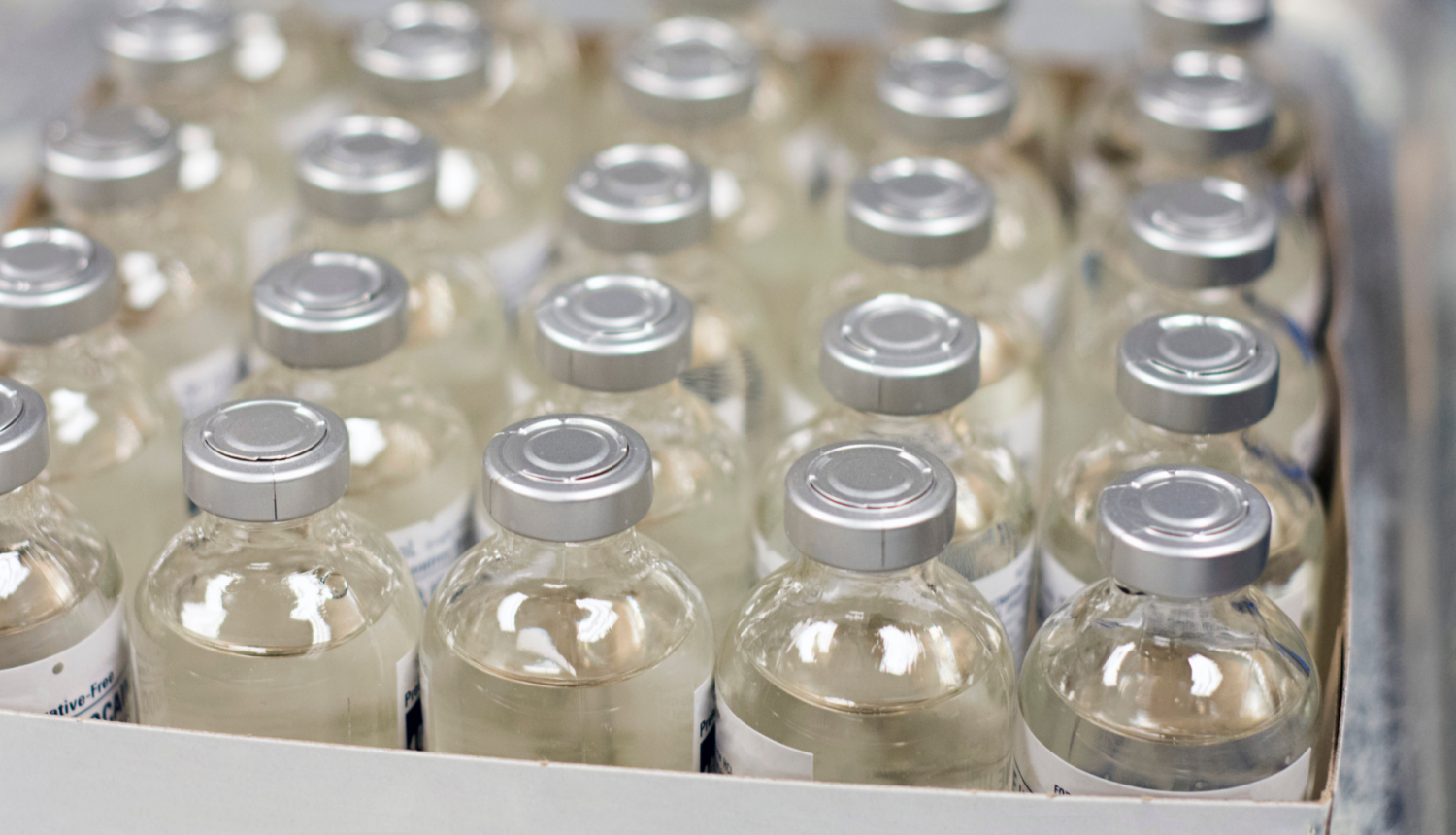Latvija saņēmusi 7200 Janssen vakcīnu devas;  jau šonedēļ būs pieejamas izbraukuma vakcinācijā reģionos